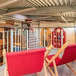 6 Person In Апартаменты