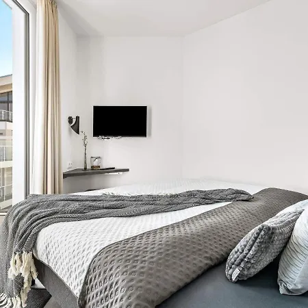 Moderne Direkt Am Apartamento