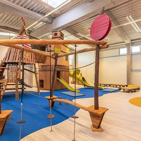 6 Person In Appartamento *